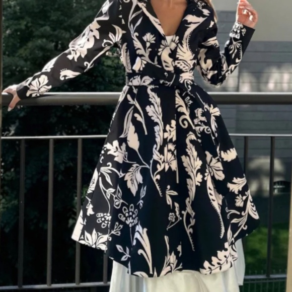 Rain Sisters Blooming Night Coat - Picture 1 of 5